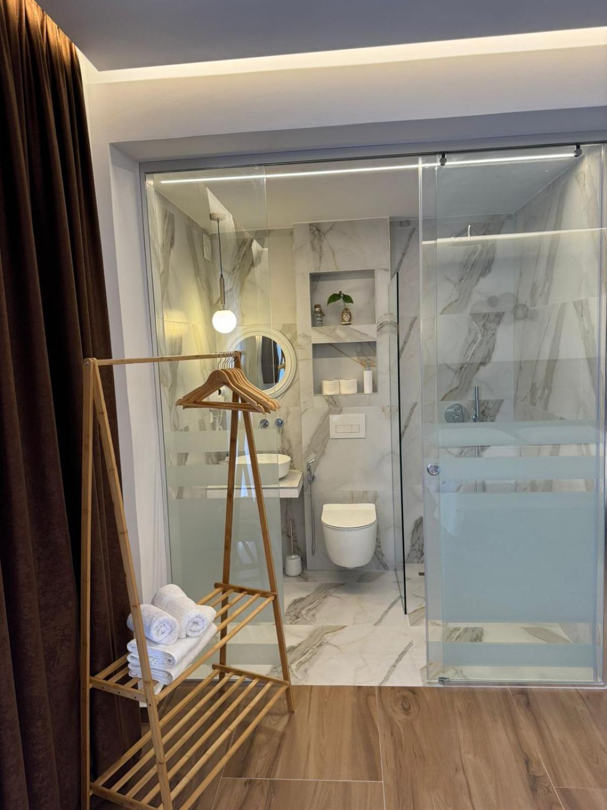 Ansi Paradiso Appartement *